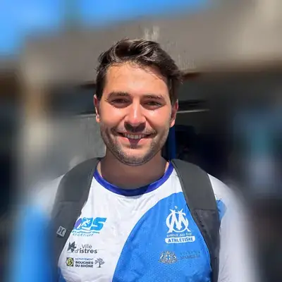 Portrait d'un éducateur de l'école d'athlétisme de l'OM Athlétisme